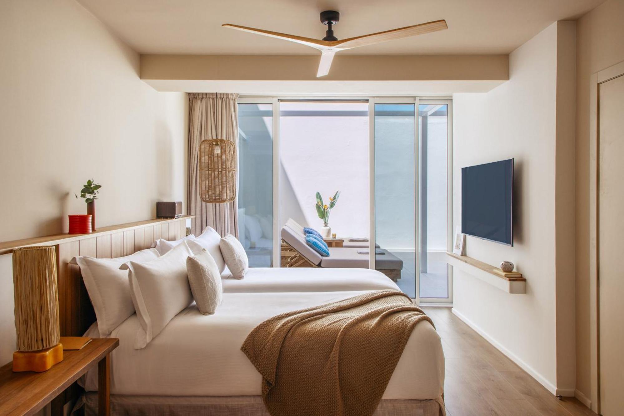 Me Ibiza - The Leading Of The World 5* Santa Eularia des Riu